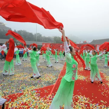 Znicz olimpijski przybywa do Chin. Fot. Forum