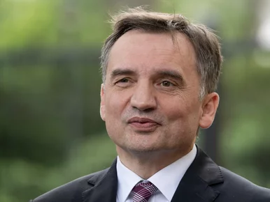 Miniatura: Sikorski pilnie spotkał się z ambasadorem...
