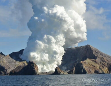 Miniatura: Zobacz nowozelandzki wulkan w akcji
