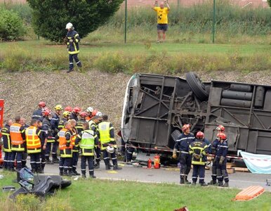 Miniatura: Wypadek polskiego autokaru we Francji: 28...