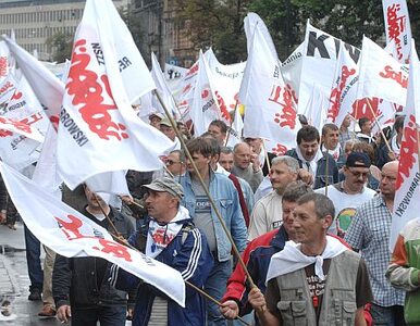 Miniatura: "Solidarność" grozi strajkiem. "Tusk nie...