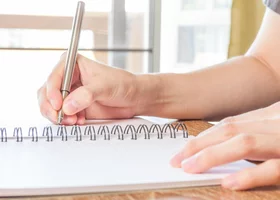 Miniatura: Zakręcony quiz ortograficzny. Przekroczysz...