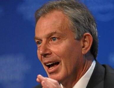 Miniatura: Tony Blair i jego dziewięcioro kosowskich...