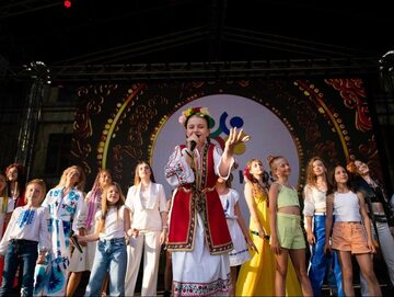 Uczęstnicy festiwalu w Bułgarii