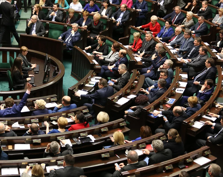 Miniatura: Sprawdzili wiedzę młodych Polaków o...