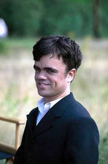 Peter Dinklage w filmie "Dróżnik" (2003) 