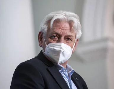 Miniatura: Szczepienie „myszek” i tajemnicza praca...