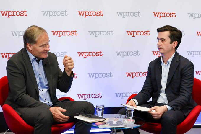 Jörn-Erik Mantz w rozmowie z redaktorem zarządzającym „Wprost” Szymonem Krawcem