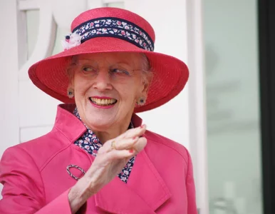 Miniatura: Królowa trafiła do szpitala. Niepokojące...