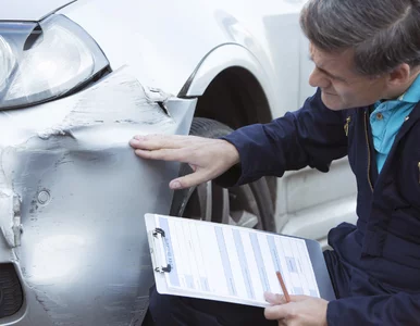 Miniatura: Pomijany efekt podatku bankowego? Polisy...