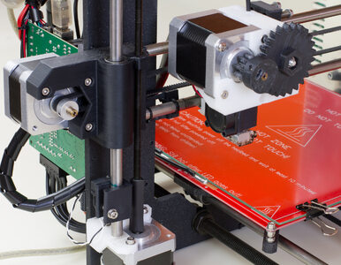 Miniatura: W drukarce 3D stworzono miniaturowe serce...
