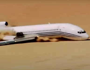 Miniatura: Celowo rozbili samolot na pustyni. O tym...