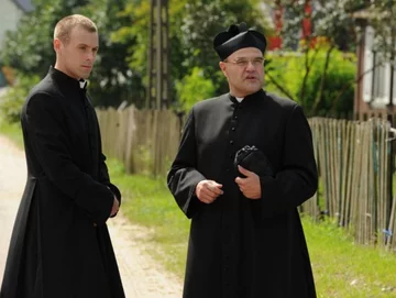 A to kadr z serialu: