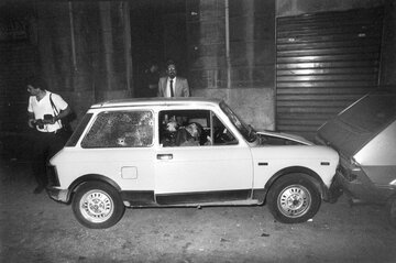 Wrzesień 1982, zab&oacute;jstwo Dalla Chiesa, jego żony i&nbsp;ochroniarzy z&nbsp;broni maszynowej, zbrodnia mafii sycylijskiej, Cosa nostry