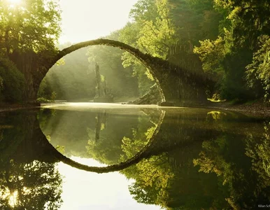 Miniatura: 15 wyśnionych mostów. Zapiera dech w...