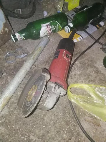 Szlifierka, którą najprawdopodobniej spiłowano zęby psa 