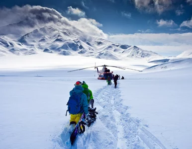 Miniatura: Heliskiing coraz popularniejszy. Atrakcja...