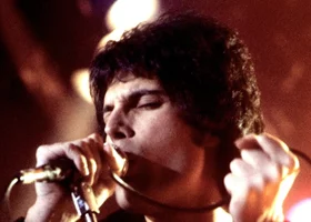 Miniatura: Jak naprawdę nazywają się te sławne osoby?...