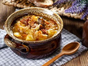 Miniatura: Tę zupę jadali nasi dziadkowie. Zimą...