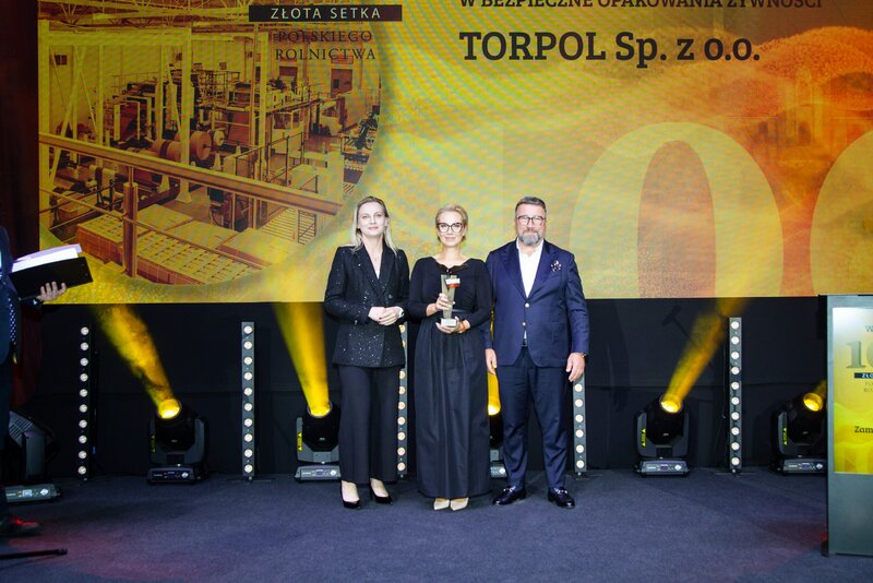 Dariusz Lipski – Prezes Zarządu i Monika Lipska – Dyrektor ds. rozwoju i handlu firmy Torpol –  Złoty Standard Inwestycji w Bezpieczne Opakowania Żywności