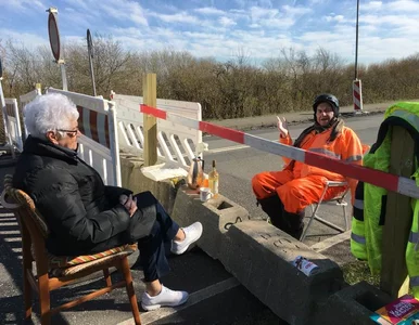 Miniatura: Miłość w czasach koronawirusa. Para...