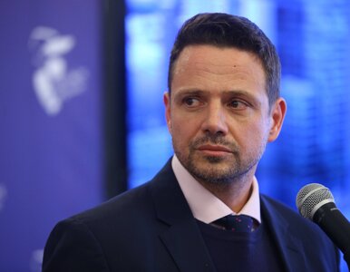 Miniatura: Rafał Trzaskowski: PiS opowiada bzdury o...