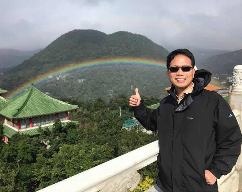 Miniatura: Ta tęcza utrzymywała się przez dziewięć...