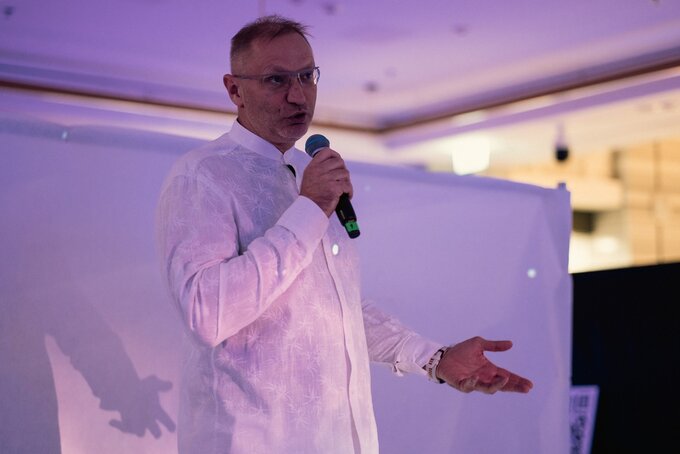Maciej Zientara, inwestor