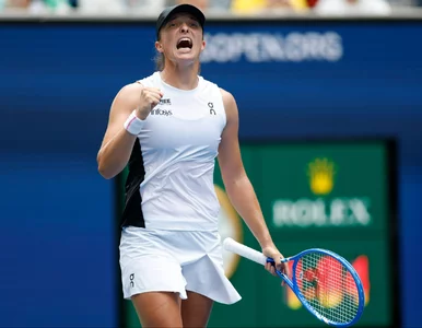 Miniatura: Iga Świątek wraca do Polski na badania....