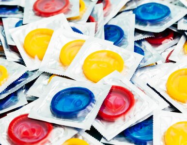 Miniatura: Prezerwatywy będą droższe? Rząd podniesie...