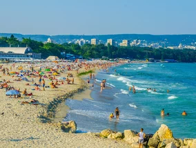 Miniatura: Bezpieczny, tani kurort z szeroką plażą....