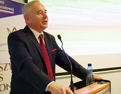 Miniatura: Rektor Akademii Sztuki Wojennej: Ci,...