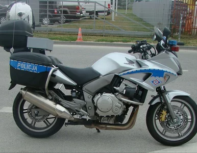Miniatura: Pościg za BMW na Podkarpaciu. Policjant...
