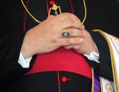 Miniatura: Rząd dyskryminuje uczniów? Episkopat...