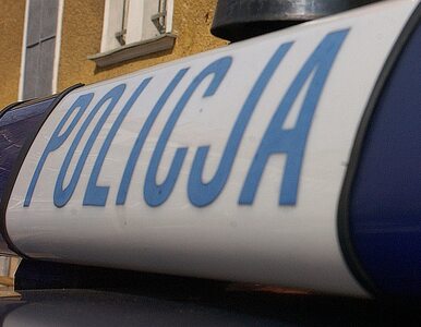 Miniatura: Bójka 40 kibiców? Policja na miejscu...