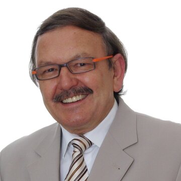 Prof. dr hab. n. med. Romuald Olszański, dermatolog, specjalista w&nbsp;zakresie leczenia powikłań spowodowanych zabiegami medycyny estetycznej
