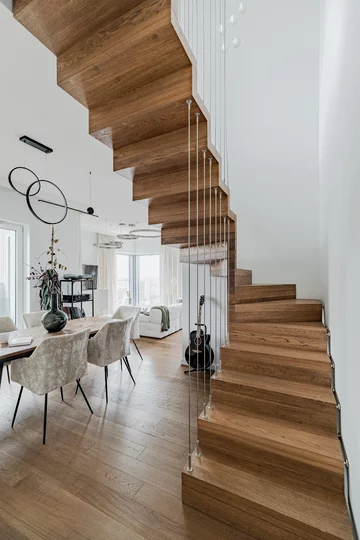 Białe wnętrza z drewnem, proj. Pracownia Architektury Wnętrz Deer Design 