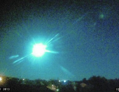 Miniatura: USA: meteoroid rozświetlił niebo nad miastem