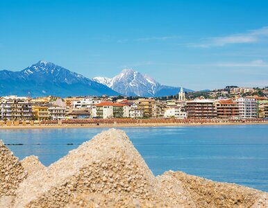 Miniatura: Absurdalnie tanie loty przed majówką. Nad...