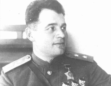 Miniatura: Usunięto pomnik sowieckiego generała....