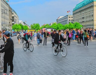 Miniatura: Niemcy spierają się o płacę minimalną....