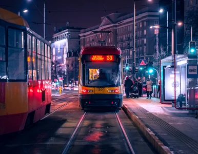 Miniatura: Громадський транспорт в Варшаві стає...