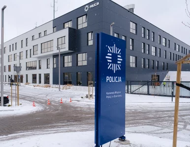 Miniatura: Numery identyfikacyjne na mundurach....