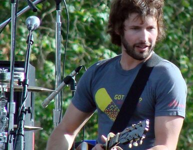 Miniatura: James Blunt przeprasza za "You're...