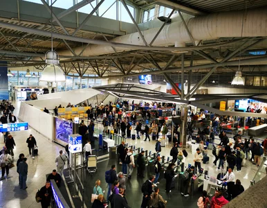 Miniatura: Europejski kraj walczy z opóźnieniami...