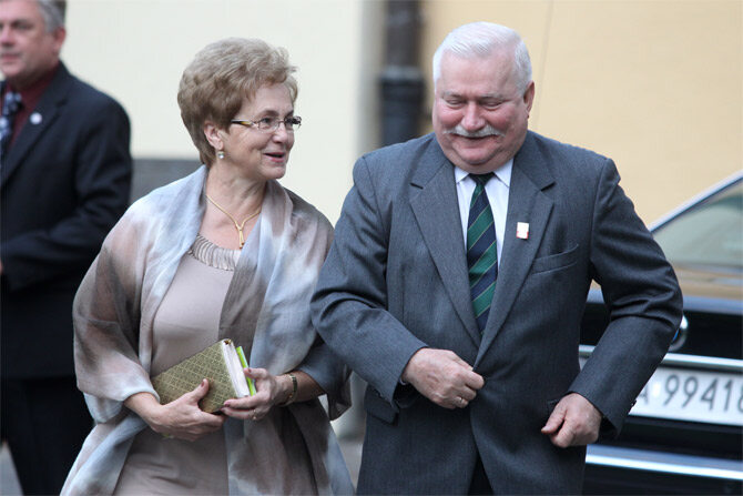 Lech Wałęsa z żoną Danutą (fot. PAP/Piotr Wittman)