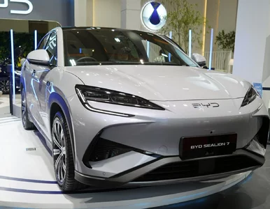 Miniatura: Motoryzacyjny gigant z Chin na topie. Musk...