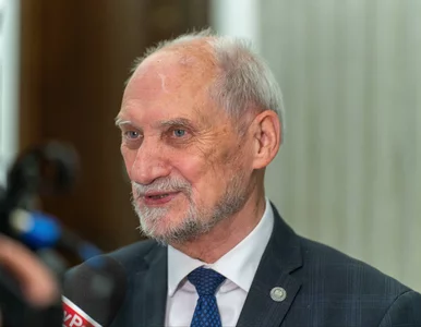 Miniatura: Macierewicz usłyszał zarzuty. Prokuratura...
