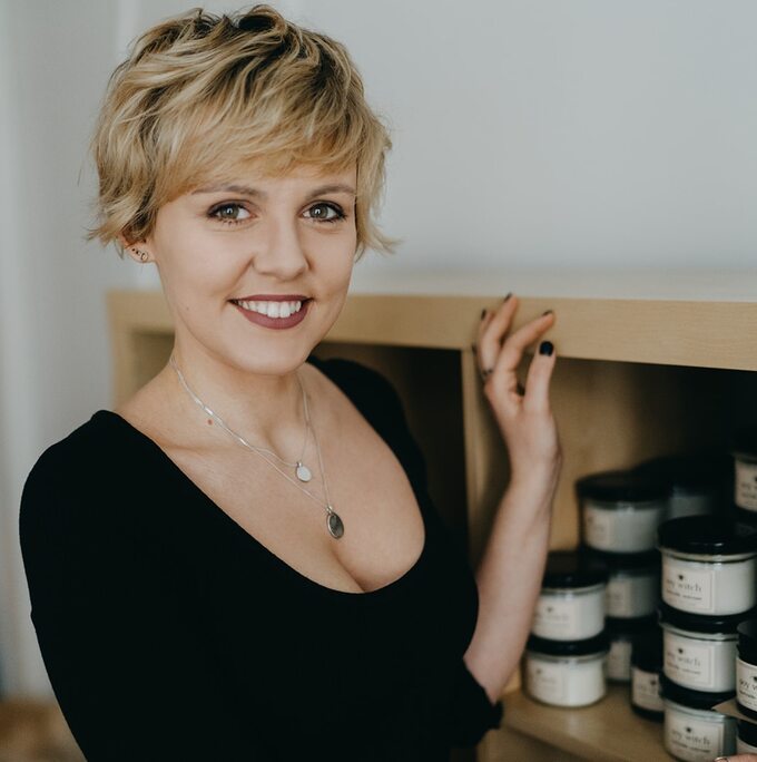 Joanna Humerczyk, współwłaścicielka marki świec Soy Witch, w 100 proc. bez elementów odzwierzęcych