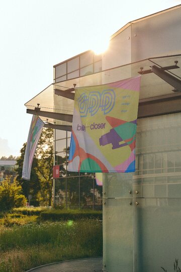 Gdynia Design Days to jedno z najważniejszych wydarzeń poświęconych wzornictwu w Polsce. Tegoroczna edycja prezentuje projekty pokazujące, jak współczesny design odpowiada na wyzwania związane z ekologią, dostępnością i jakością życia 